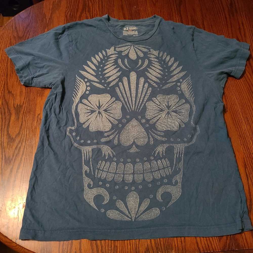 Old Navy Tshirt